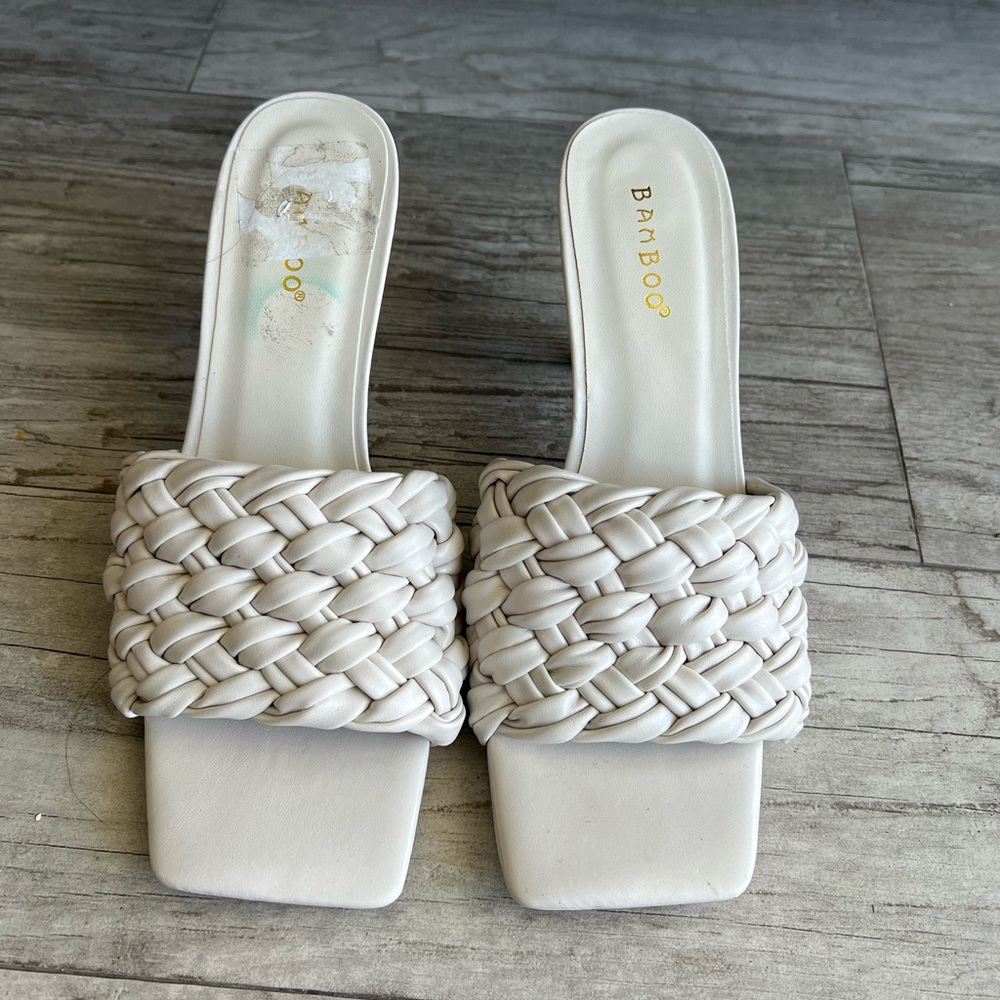 Balenciaga design, high heels, sandals,white color, like new